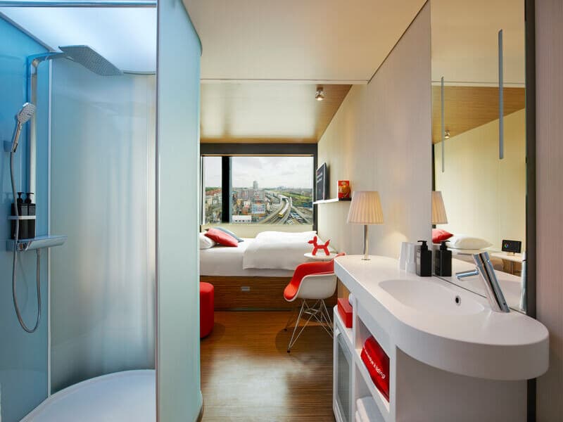 CitizenM Hotel — photo 2
