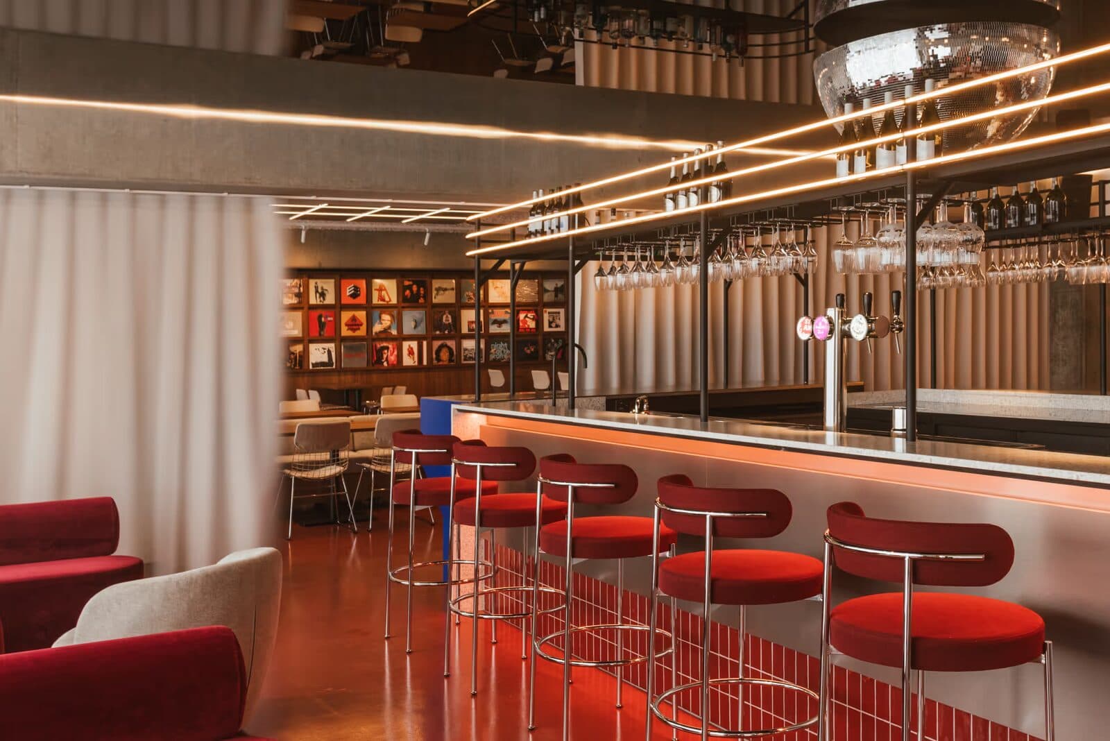 AFAS Lounge — BE•AT — photo 2