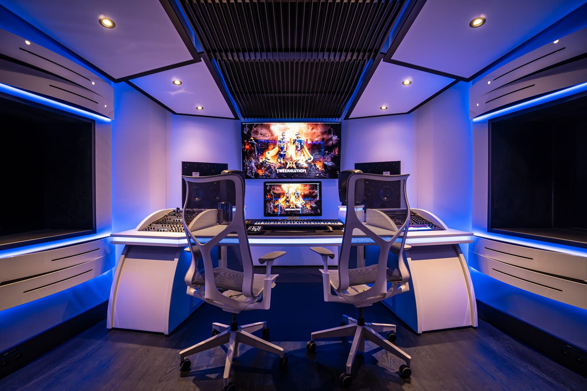Da Tweekaz Studio — Acoustic